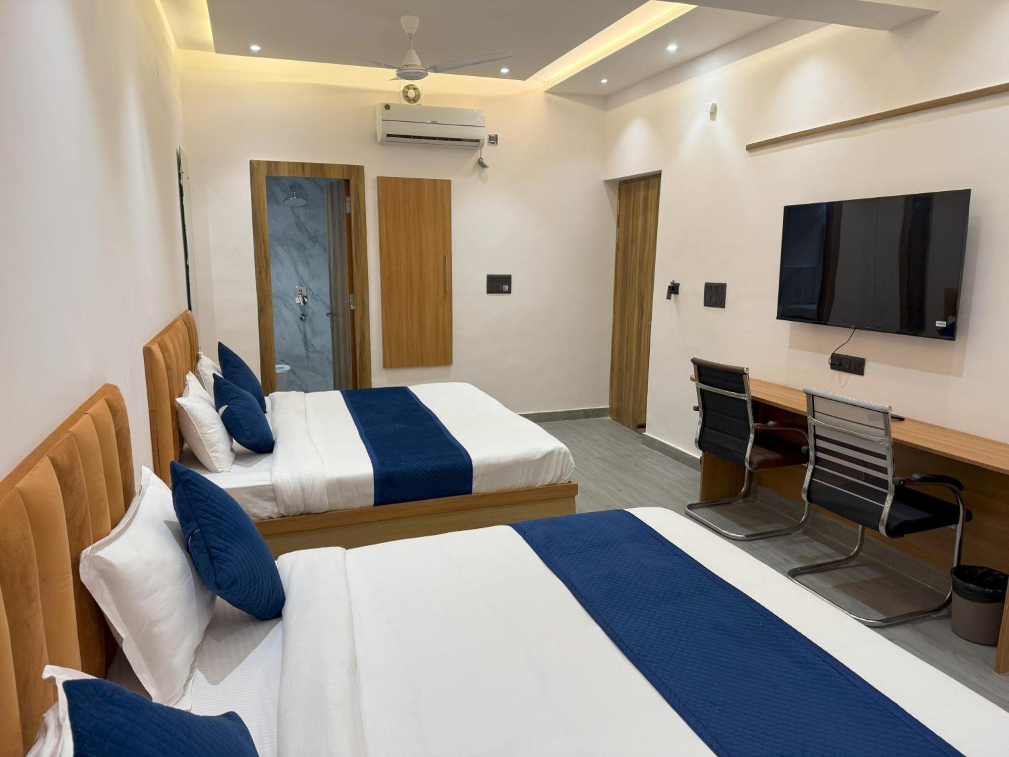 Hotel Taj Way By Jyoti Villa Agra  Esterno foto